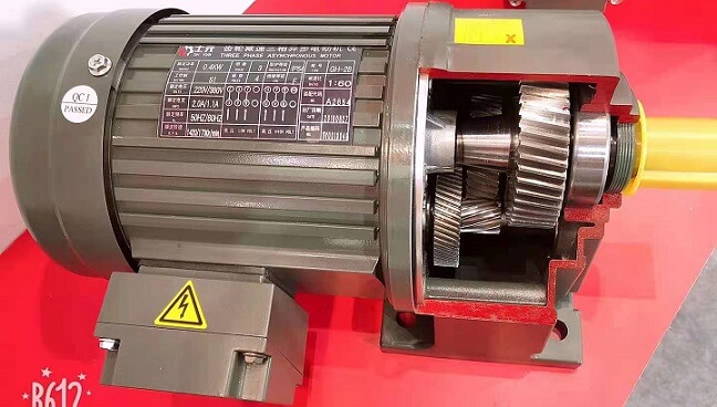 蘇州減速電機 士元減速電機廠家