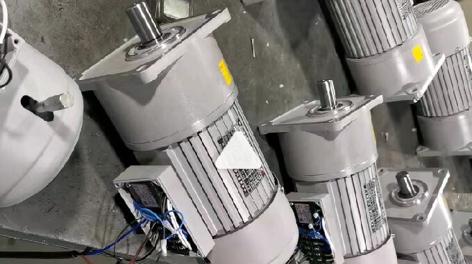 士元電機(jī)G400A 立式馬達(dá)減速機(jī) 庫存供應(yīng)