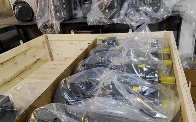 士元風(fēng)扇減速機 1.5KW1.8KW吊扇電機 現(xiàn)貨供應(yīng)