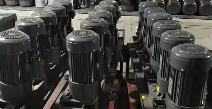 士元電機 GV40-1500-29.3-S立式法蘭減速機 現(xiàn)貨供應(yīng)