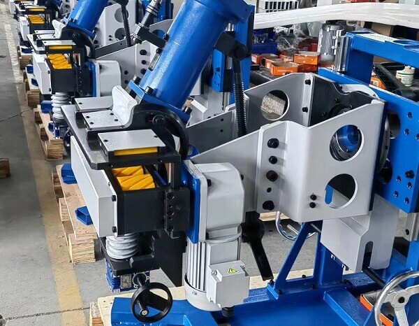 400W坡口機(jī)減速機(jī)-士元直角中空減速機(jī)的應(yīng)用